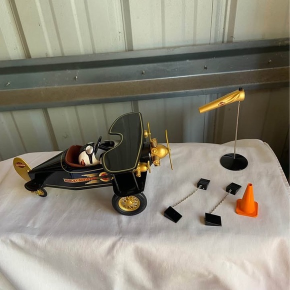 Harley-Davidson Diecast Bi-Wing Pedal Plane - Picture 2 of 7